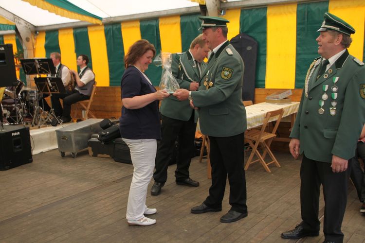 Bild 32 aus Schützenfest 2012