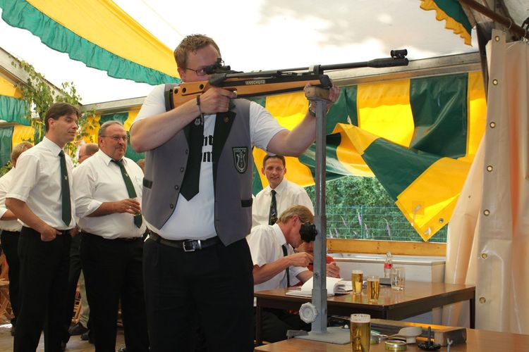Bild 38 aus Schützenfest 2010