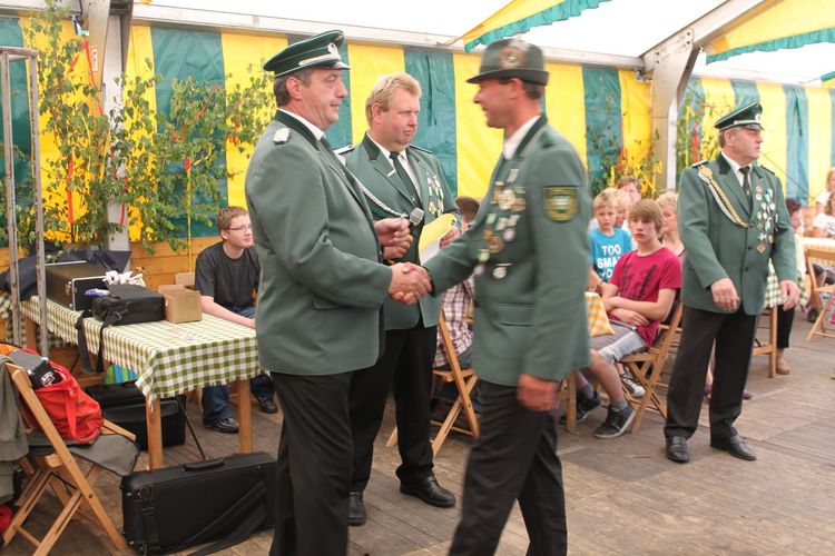 Bild 34 aus Schützenfest 2010
