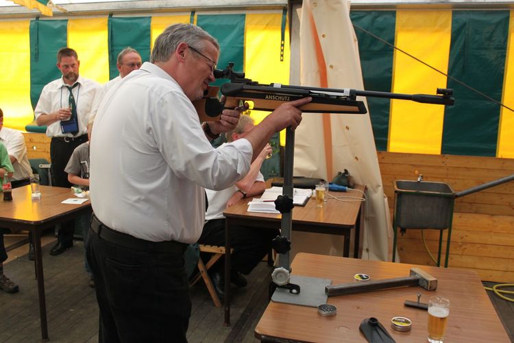 Bild 24 aus Schützenfest 2009