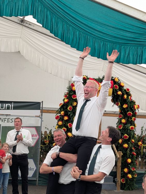 Bild 46 aus Schützenfest 2025