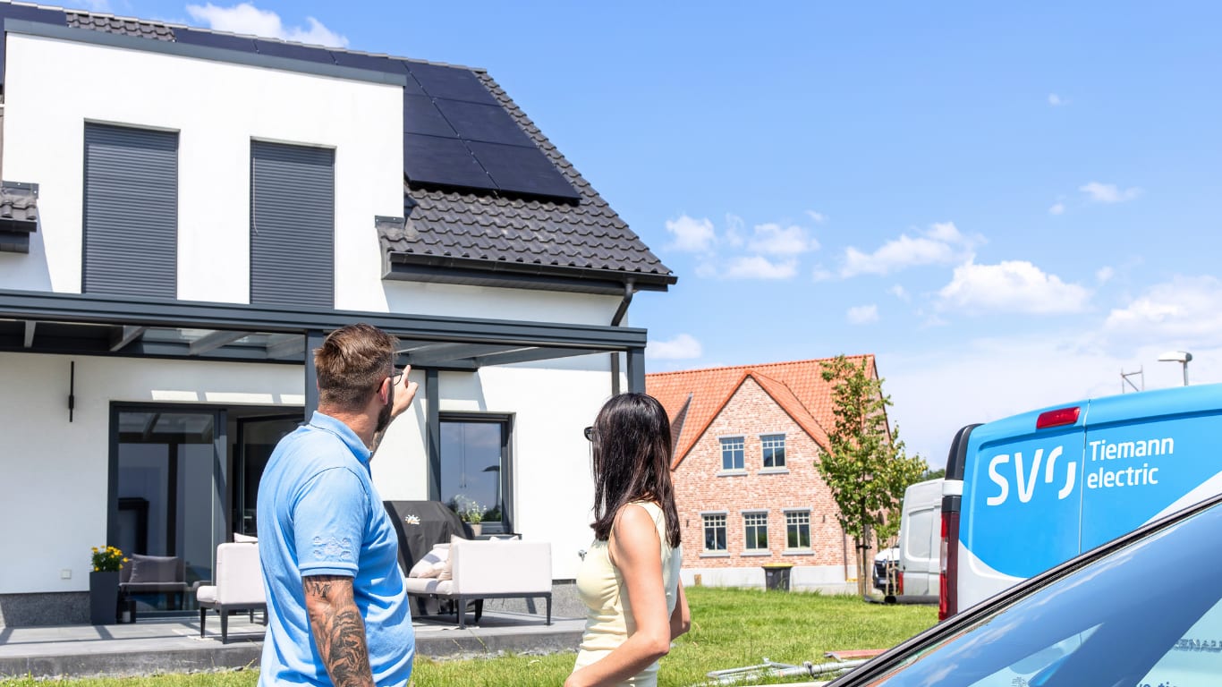 Austausch mit SVO-Experte zum Ablauf der Installation.