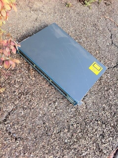 silikon-vadisi-sokaktaki-cop_ggbfh6