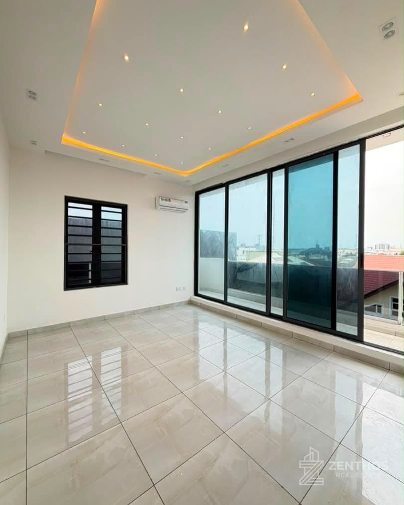 3 Bedroom Apartment, photo 6