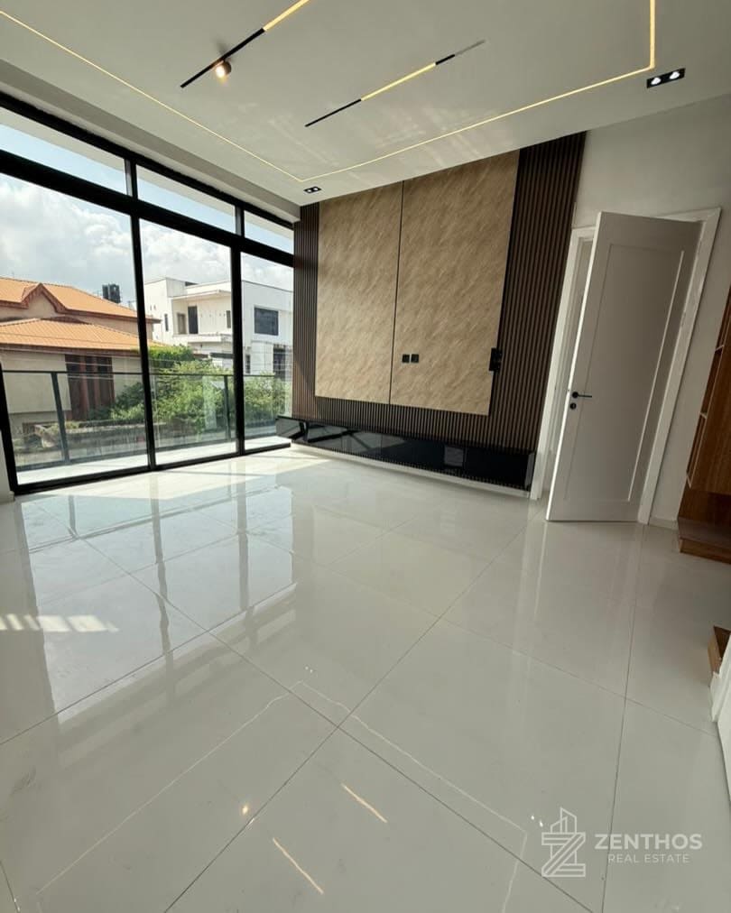 5 Bedroom Detached Duplex, photo 5