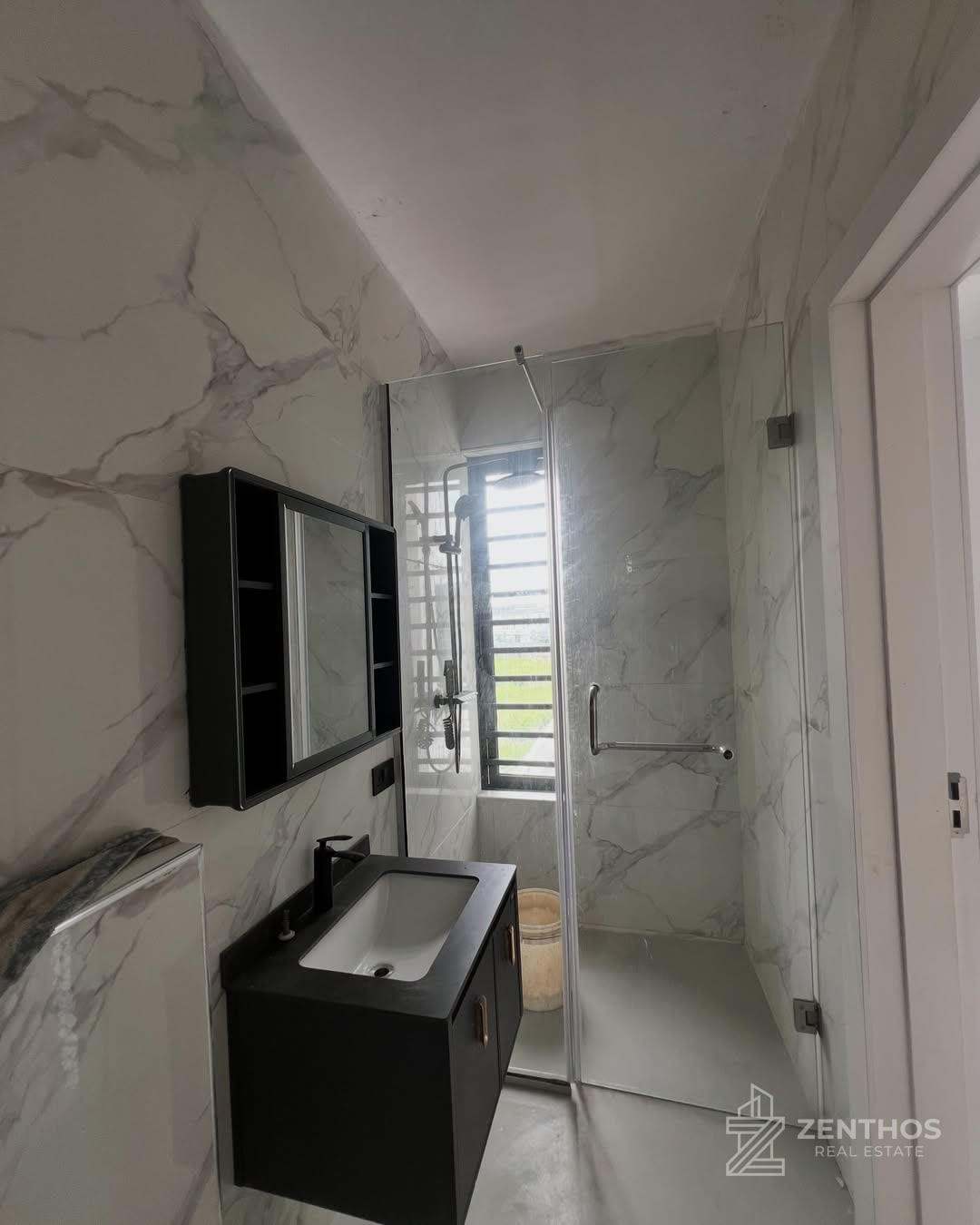 5 Bedroom Detached Duplex, photo 10
