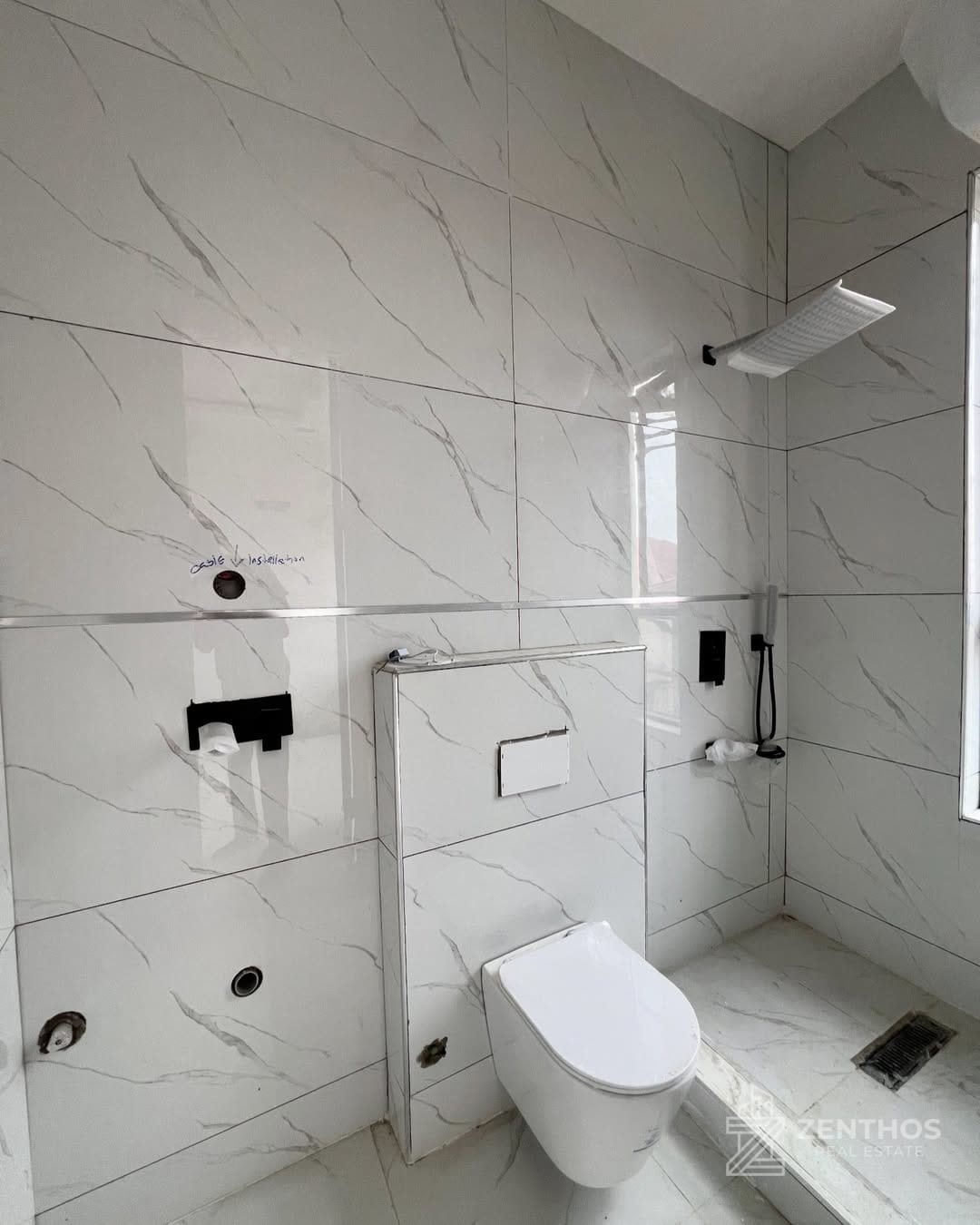 3 Bedroom Apartment, photo 11
