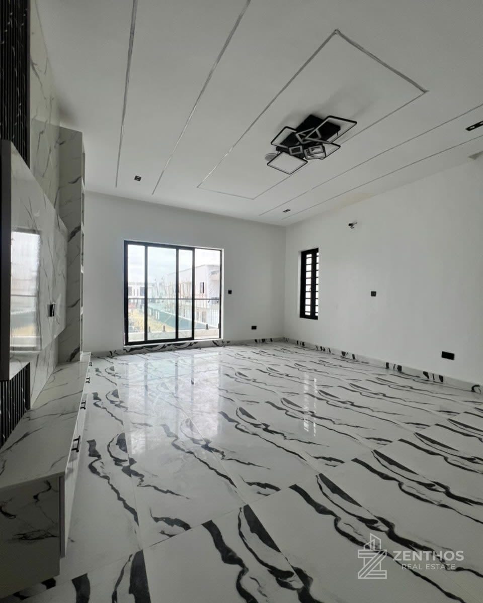 4 Bedroom Detached Duplex, photo 9