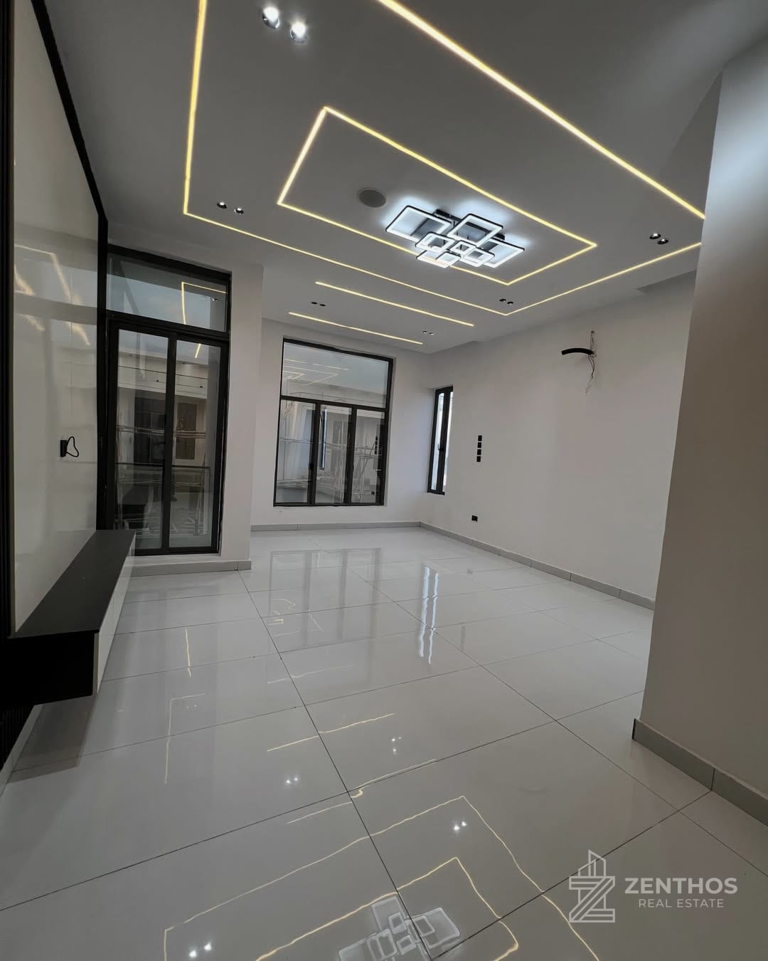 4 Bedroom Semi-detached Duplex, photo 8