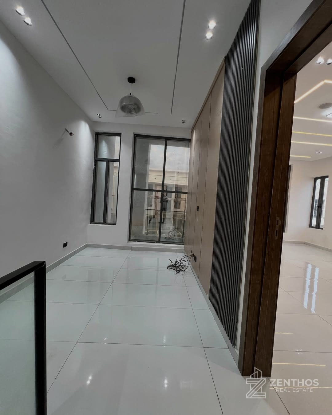 4 Bedroom Semi-detached Duplex, photo 13