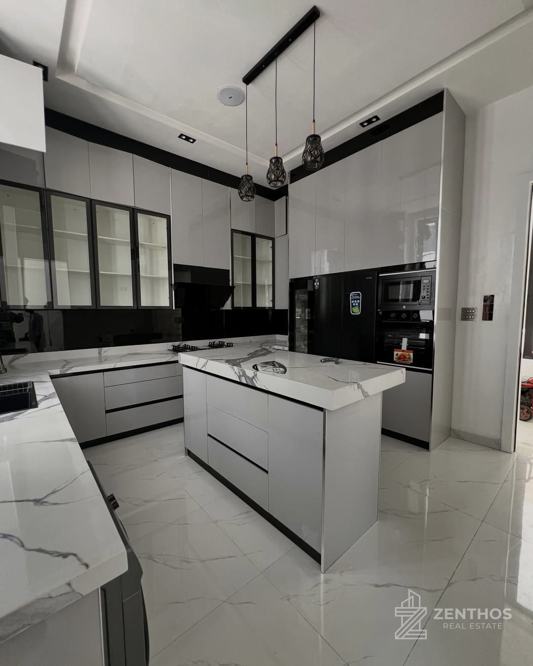 5 Bedroom Detached Duplex, photo 4