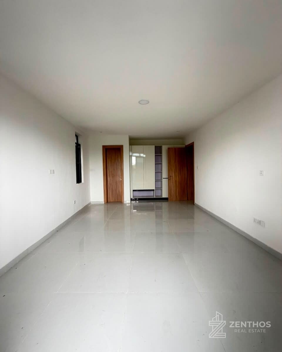 2 Bedroom Apartment, photo 6
