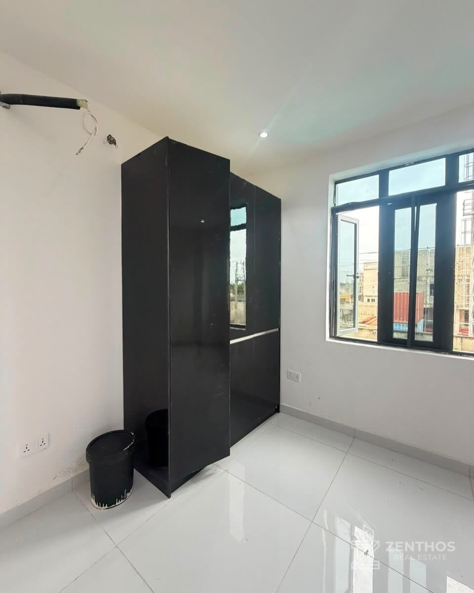 2 Bedroom Apartment, photo 9