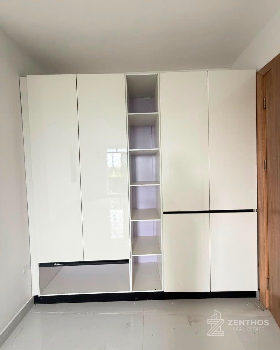 2 Bedroom Apartment, photo 10