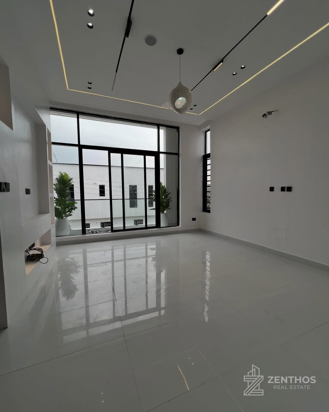 4 Bedroom Semi-detached Duplex, photo 7