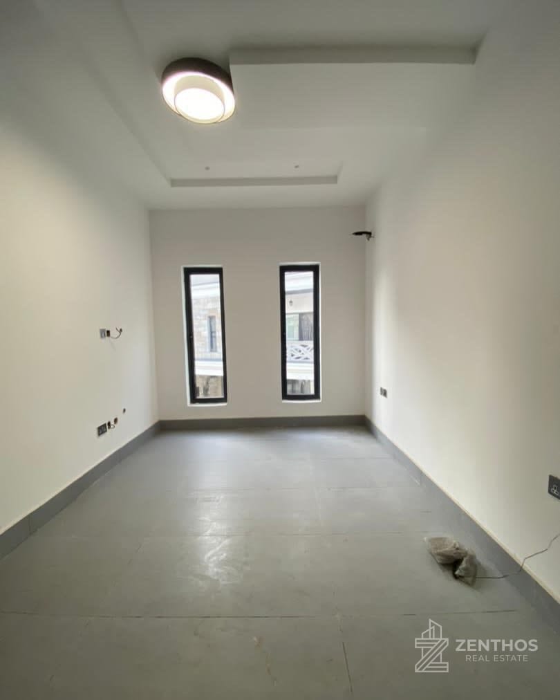 5 Bedroom Detached Duplex, photo 6