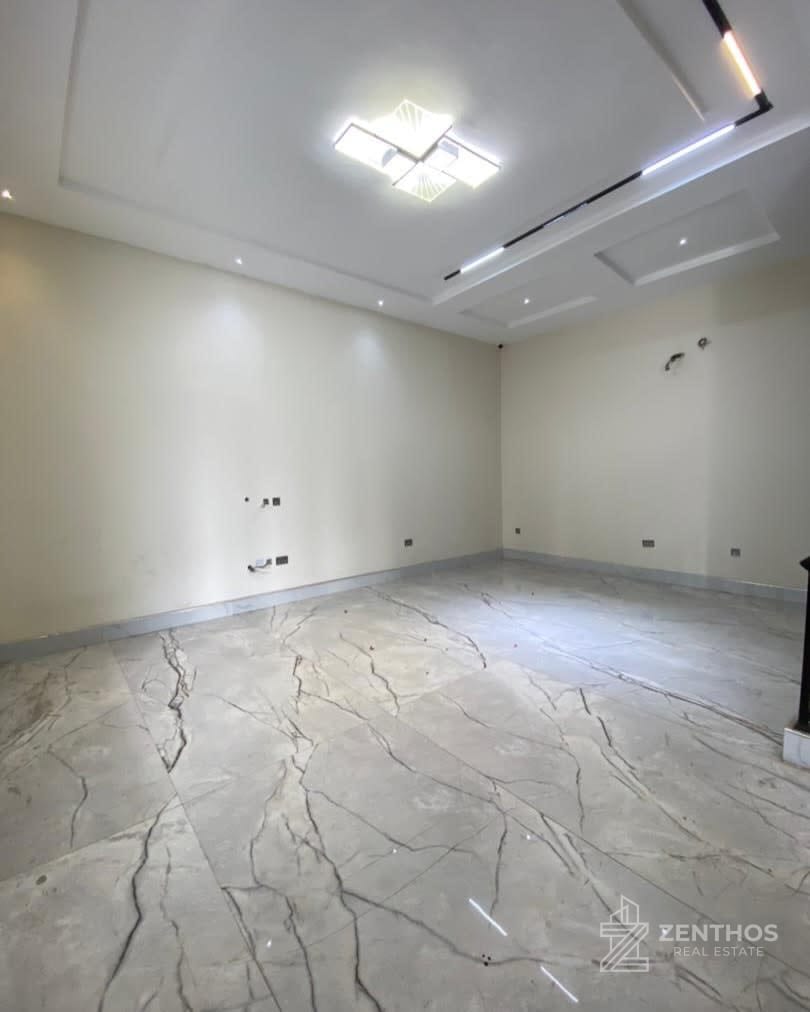 5 Bedroom Detached Duplex, photo 9