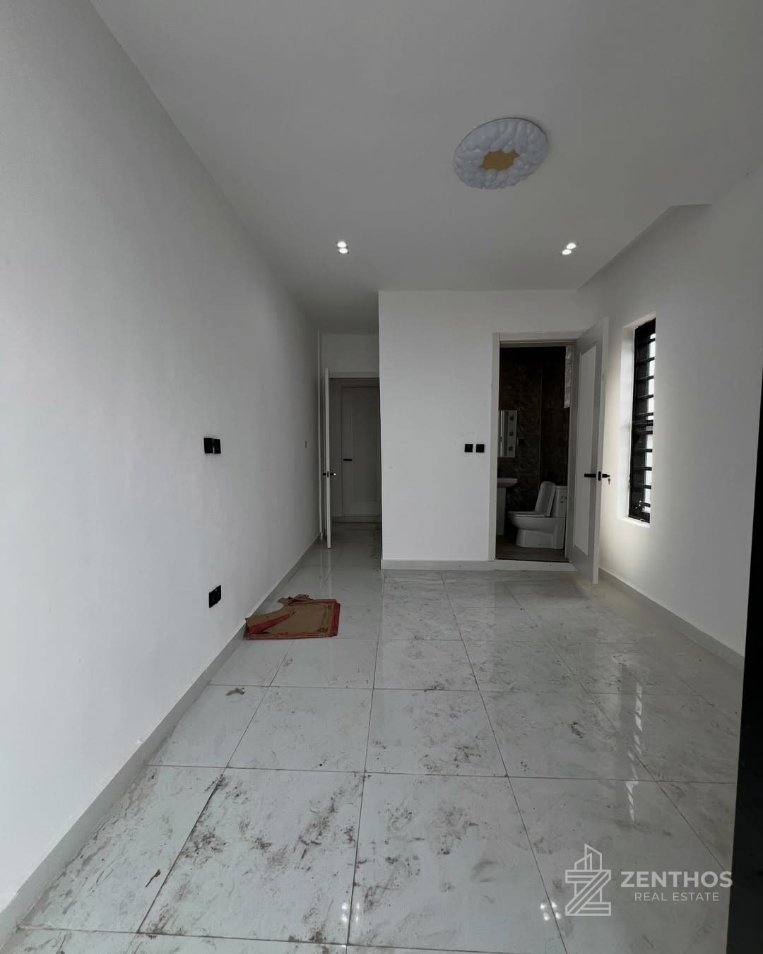 2 Bedroom Apartment, photo 10