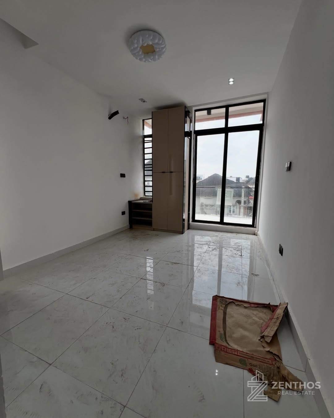 2 Bedroom Apartment, photo 9