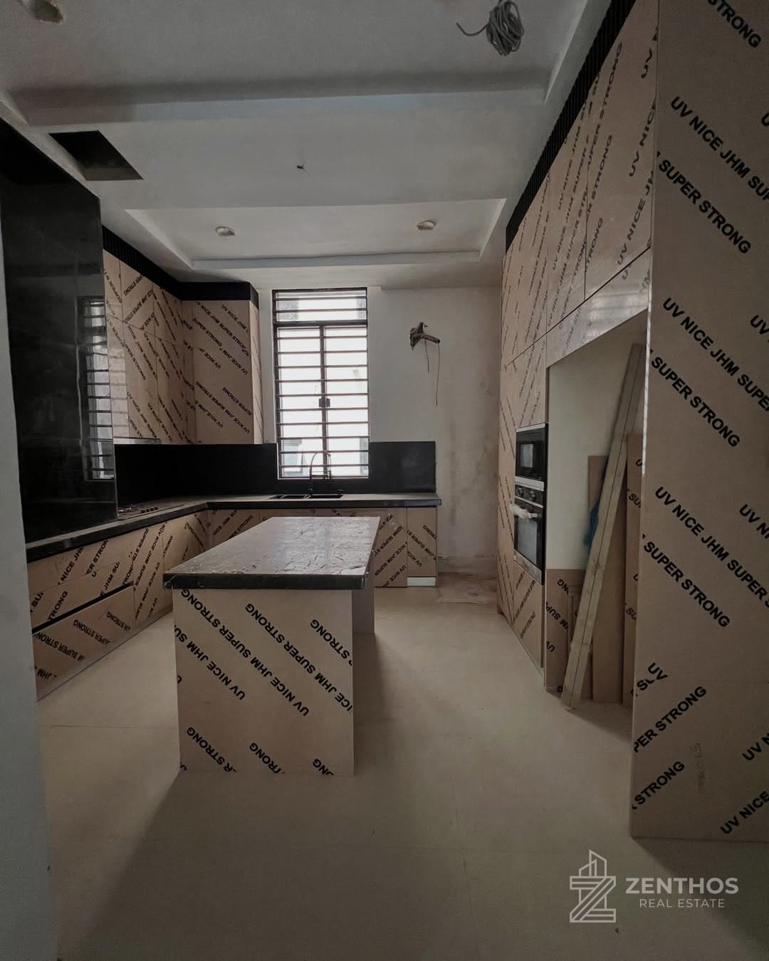 4 Bedroom Terraced Duplex, photo 4
