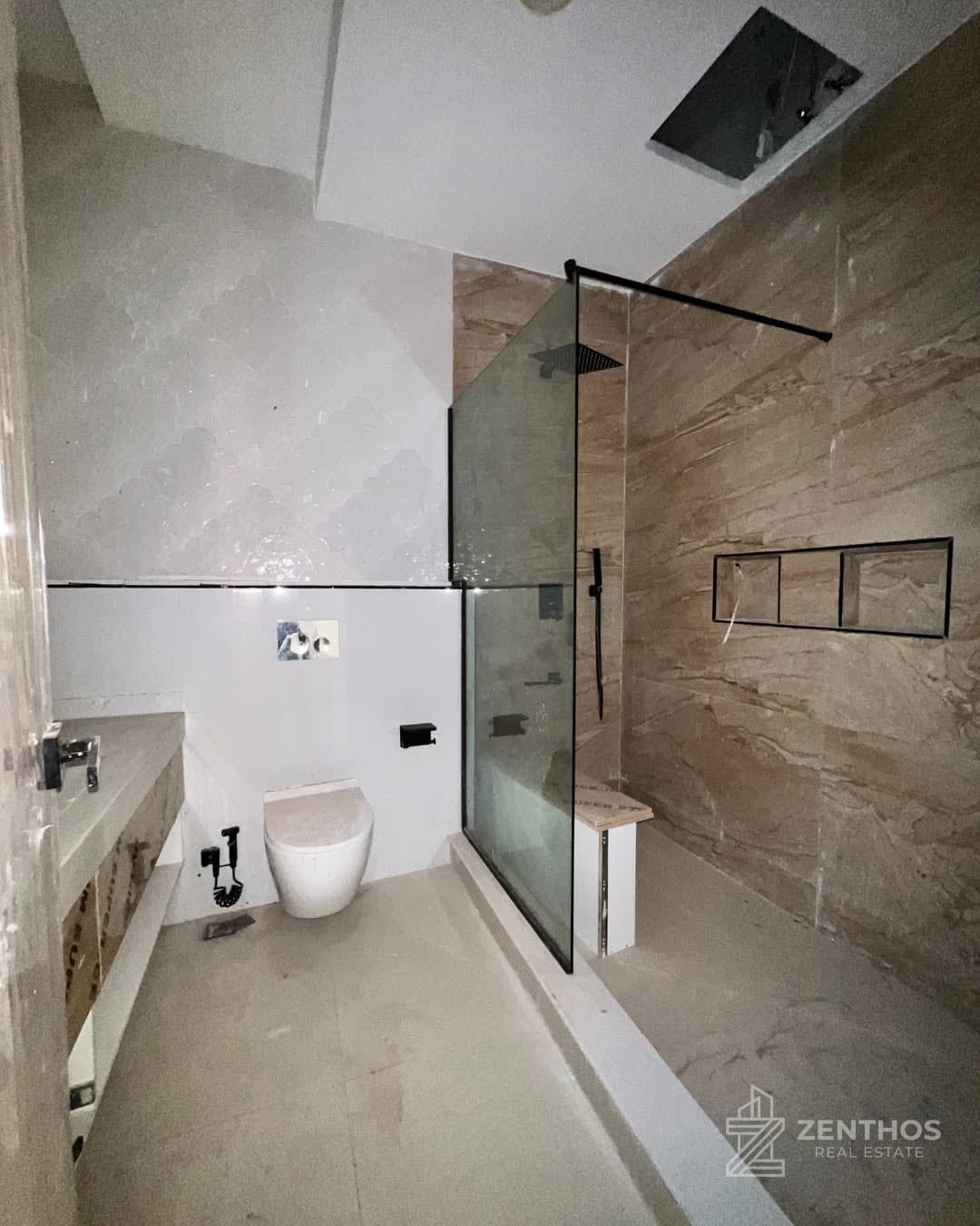 4 Bedroom Terraced Duplex, photo 9
