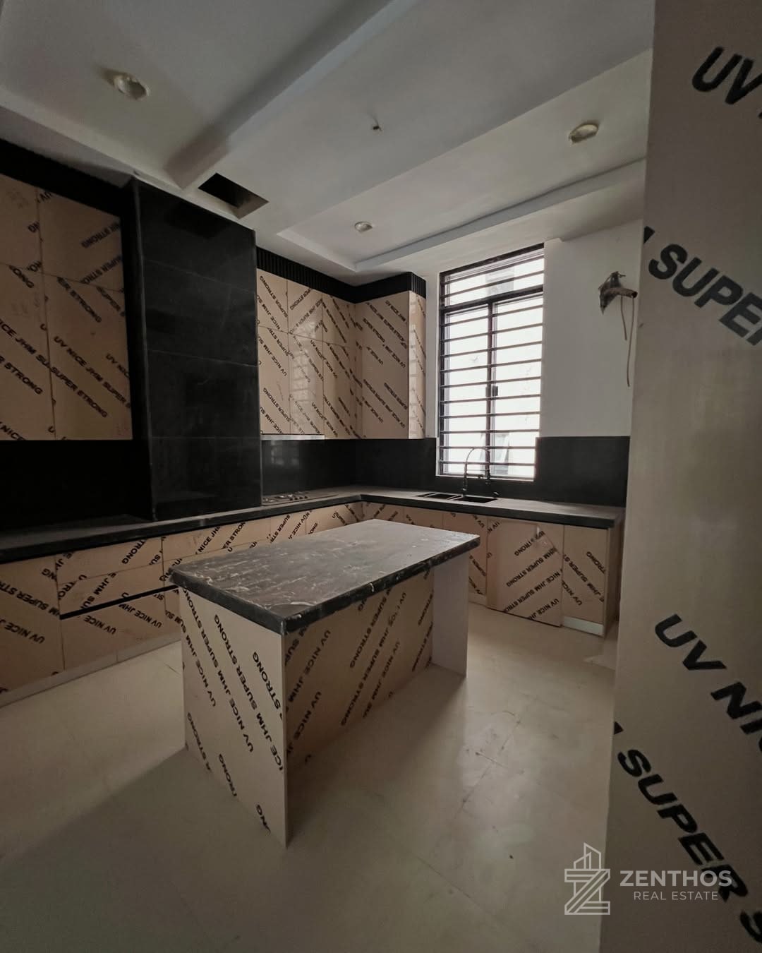 4 Bedroom Terraced Duplex, photo 5