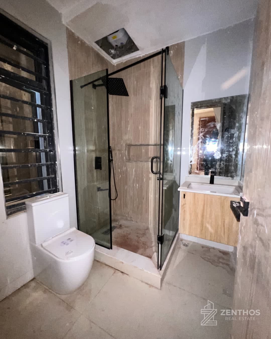 4 Bedroom Terraced Duplex, photo 14