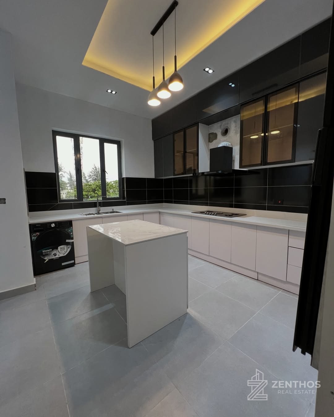 4 Bedroom Terraced Duplex, photo 5