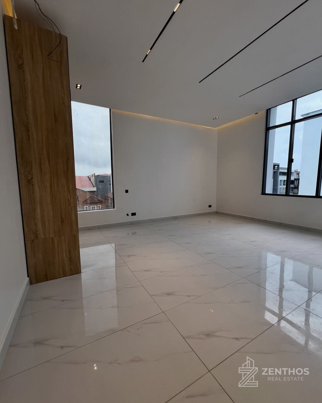 4 Bedroom Terraced Duplex, photo 10