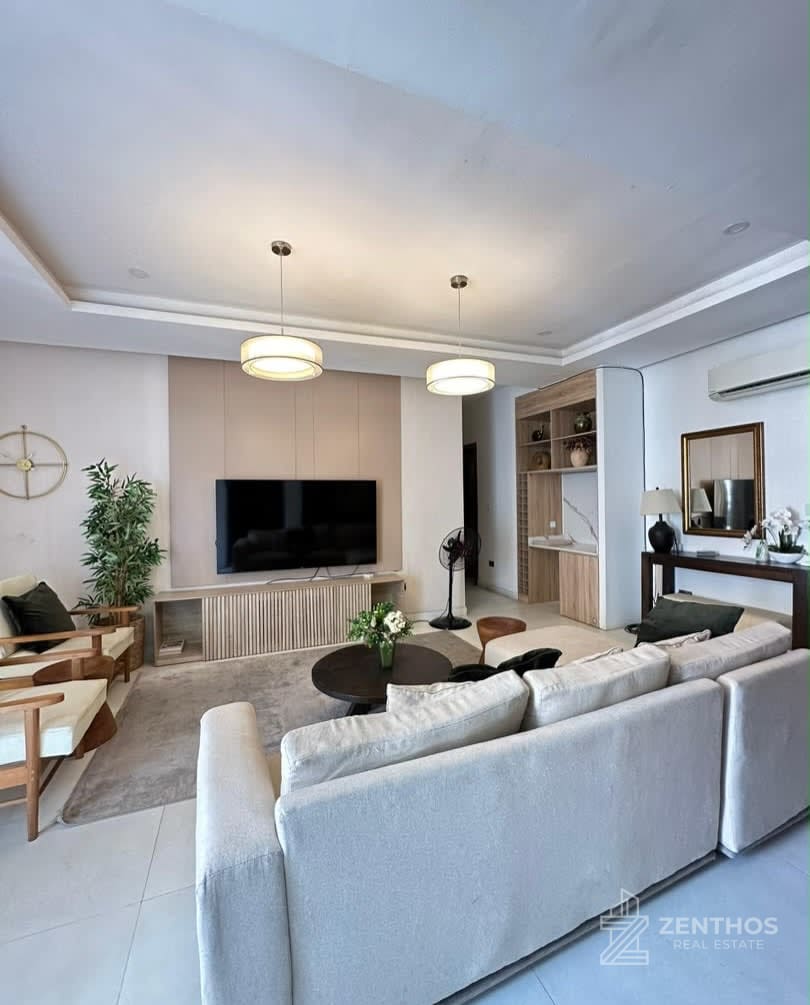 3 Bedroom Apartment, photo 2