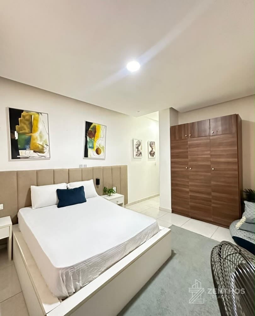 3 Bedroom Apartment, photo 9