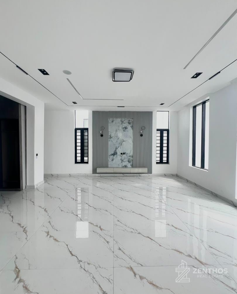 4 Bedroom Semi-detached Duplex, photo 10
