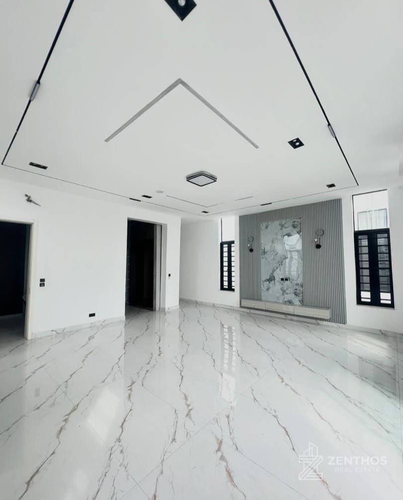 4 Bedroom Semi-detached Duplex, photo 11