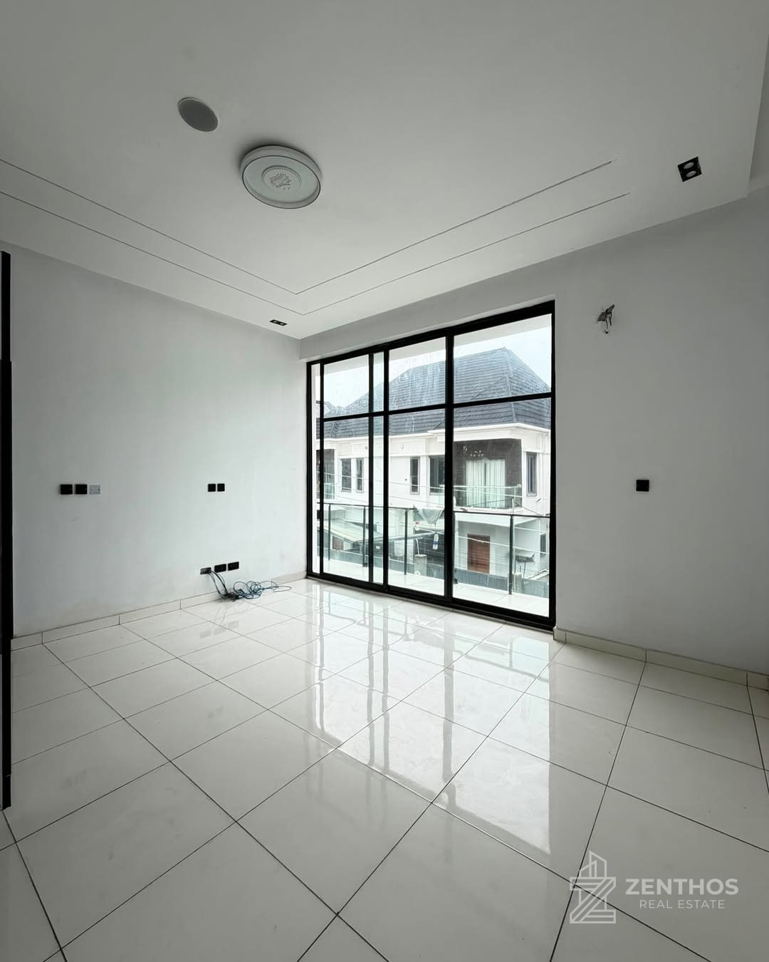 4 Bedroom Semi-detached Duplex, photo 5