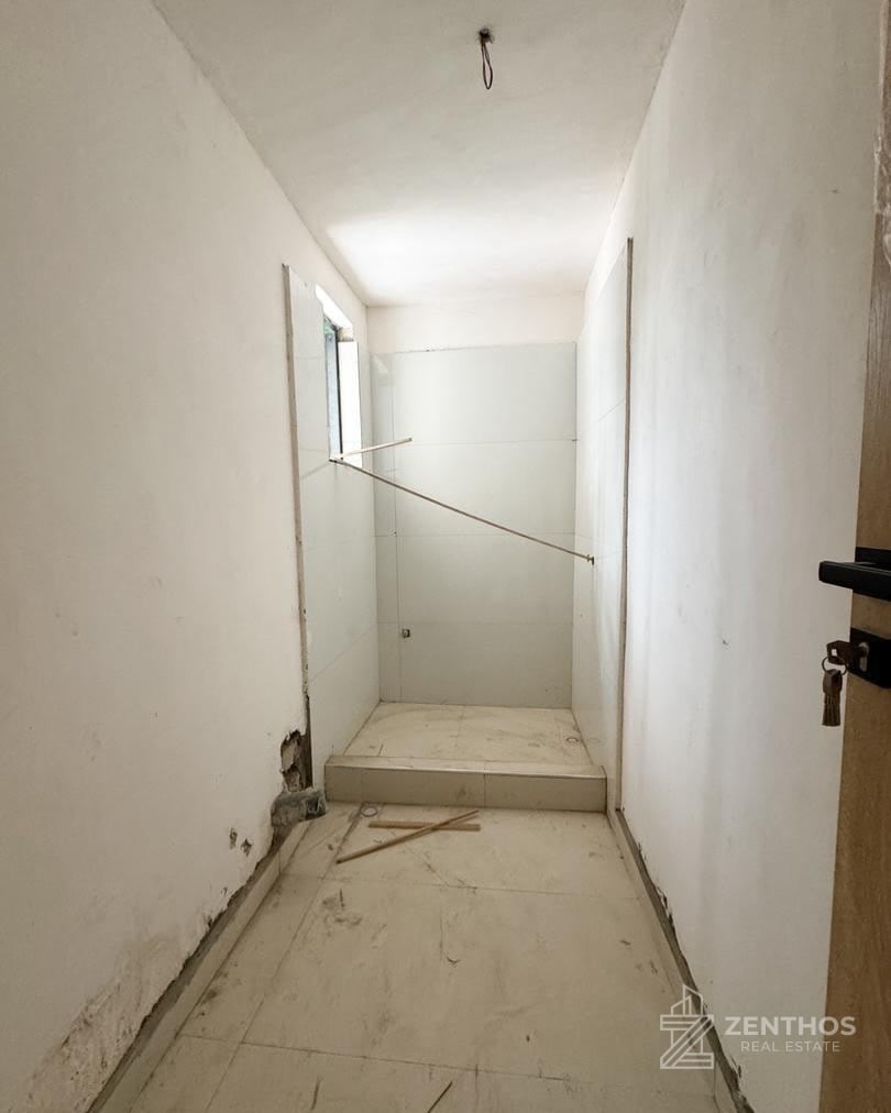 2 Bedroom Apartment, photo 7