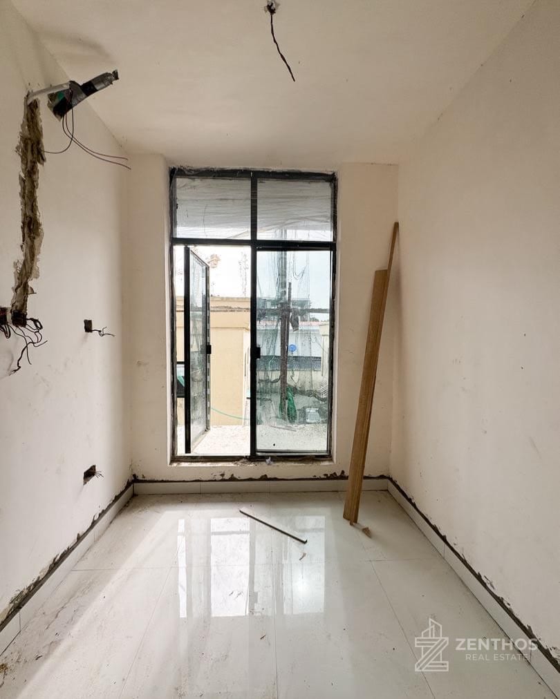 2 Bedroom Apartment, photo 8