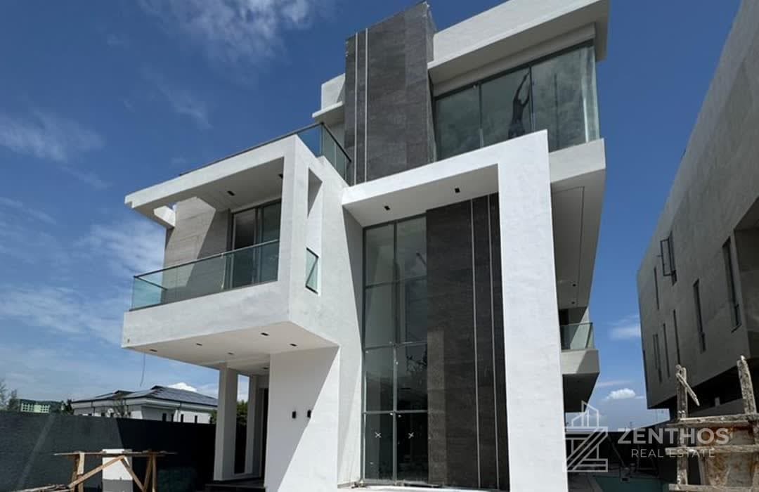 5 Bedroom Detached Duplex, photo 1
