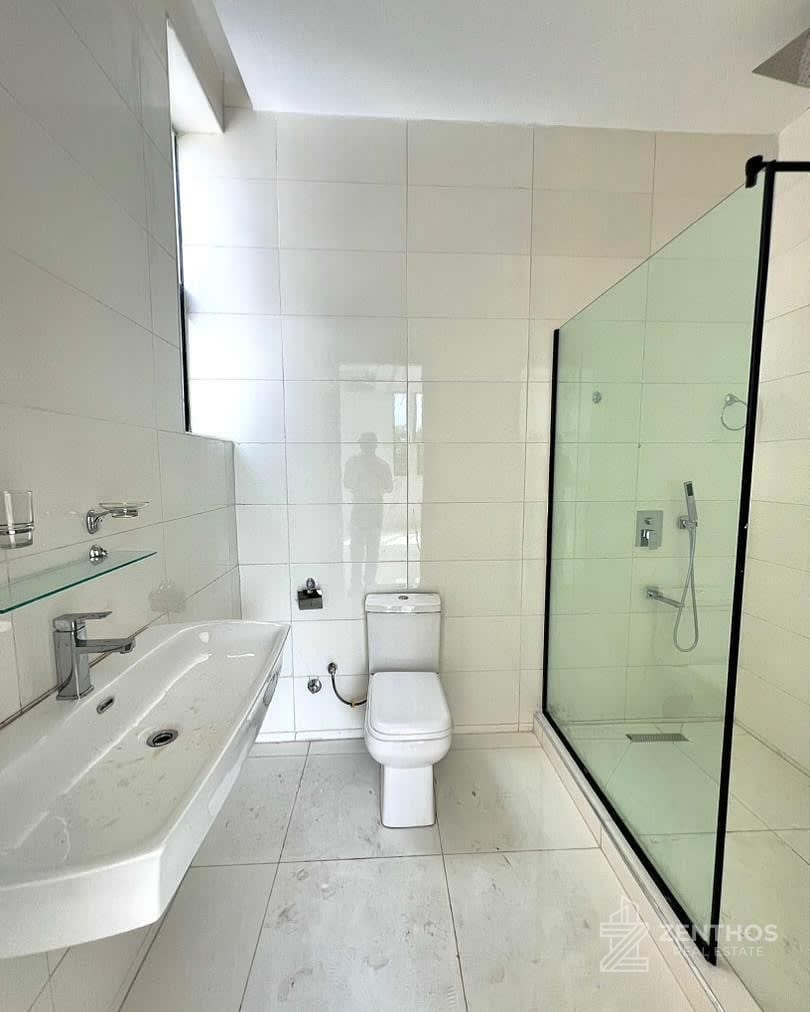 2 Bedroom Apartment, photo 10
