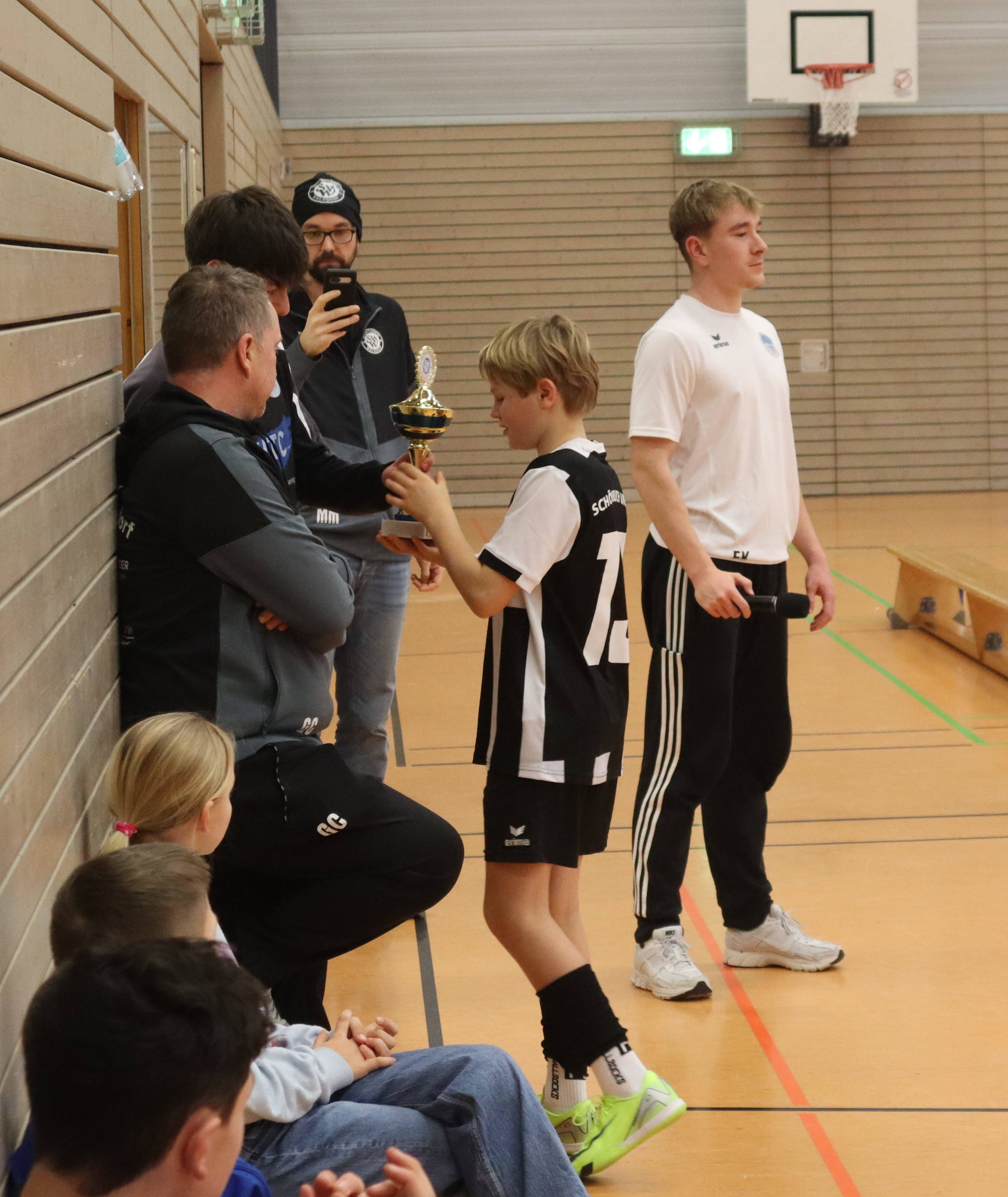Der Pokal für den 4. Platz für unsere Truppe