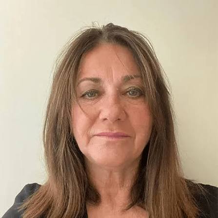 Michelle, Salon Owner