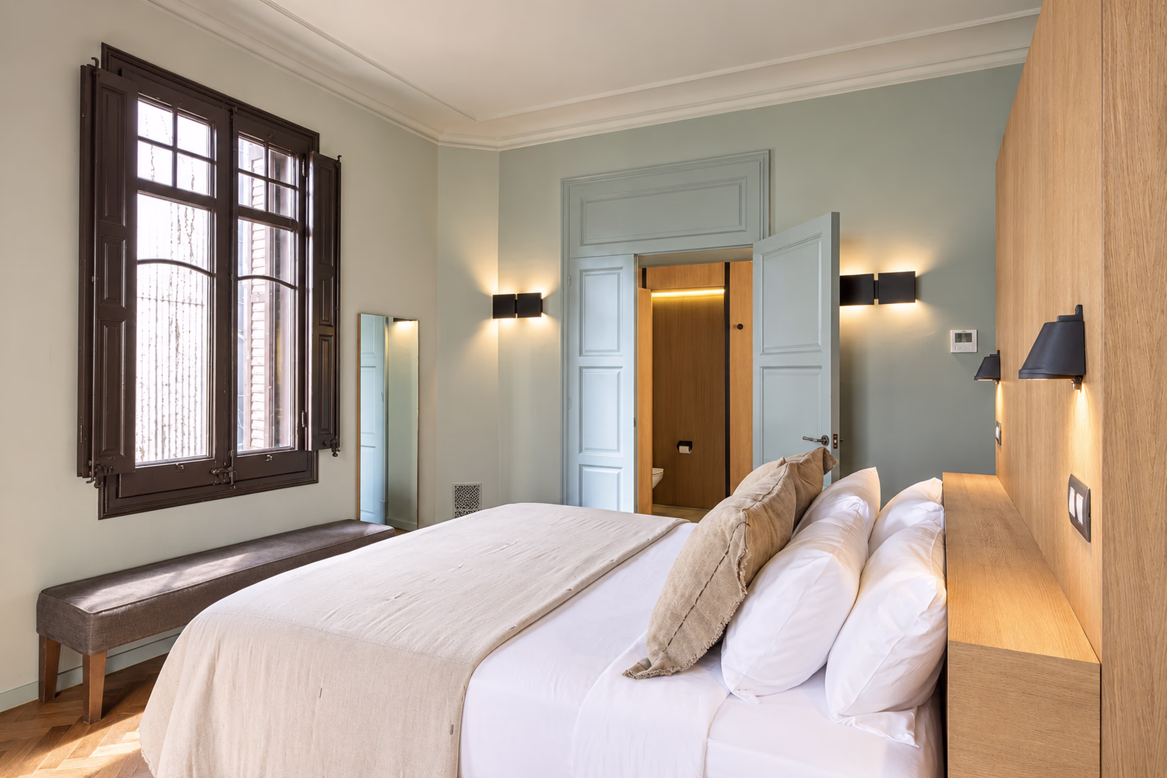 Suite 1