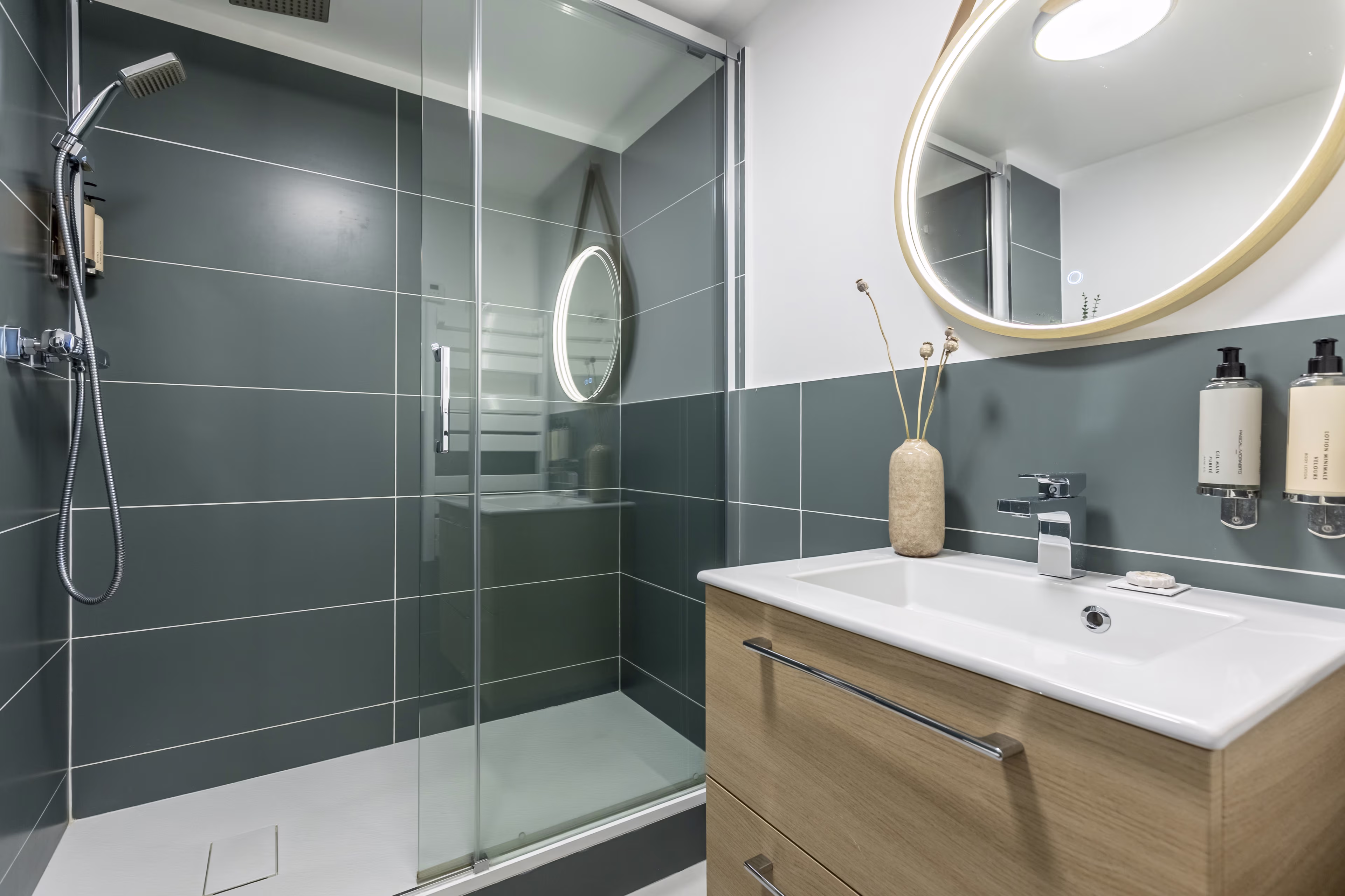 Double Room 4