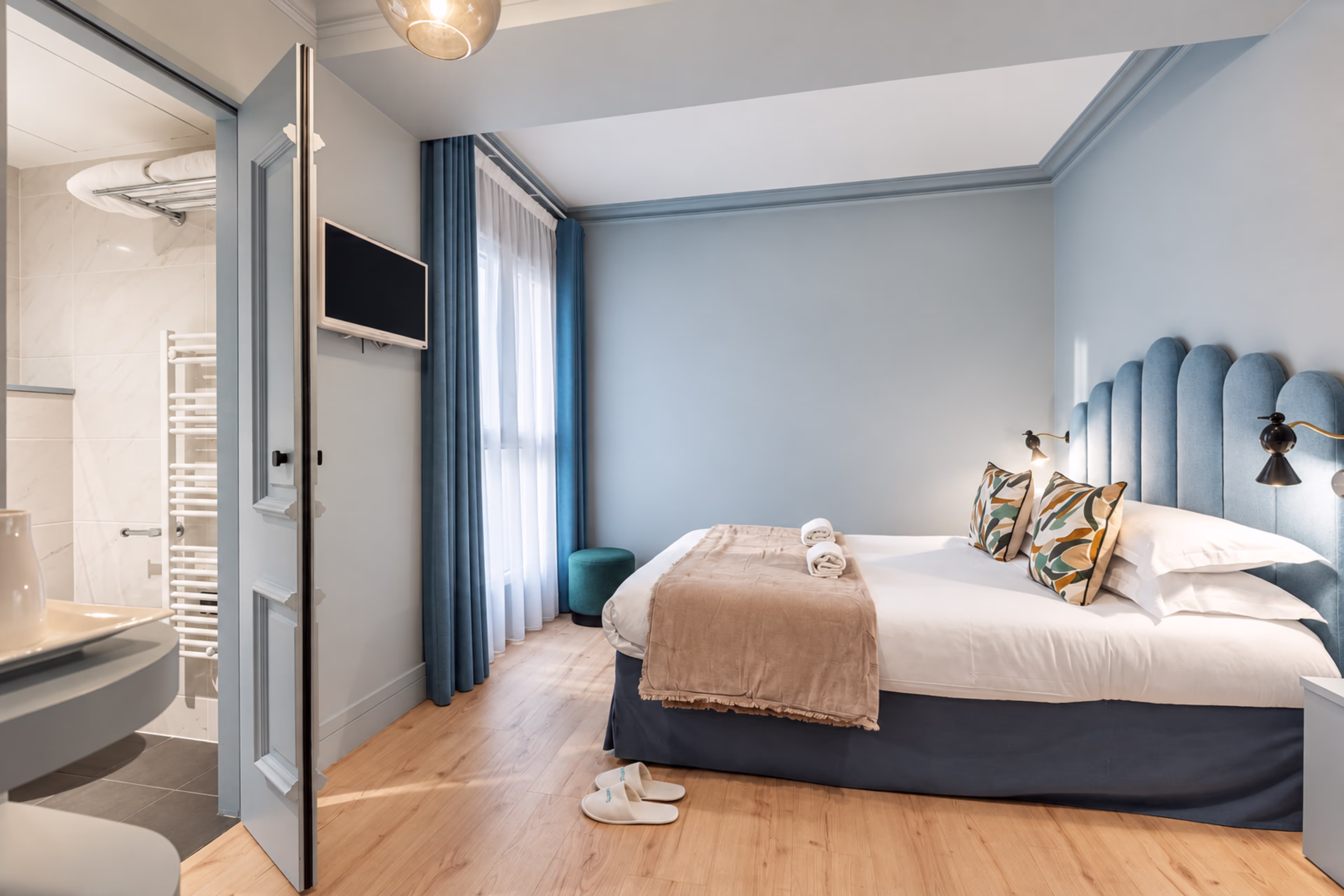 Double Room 2