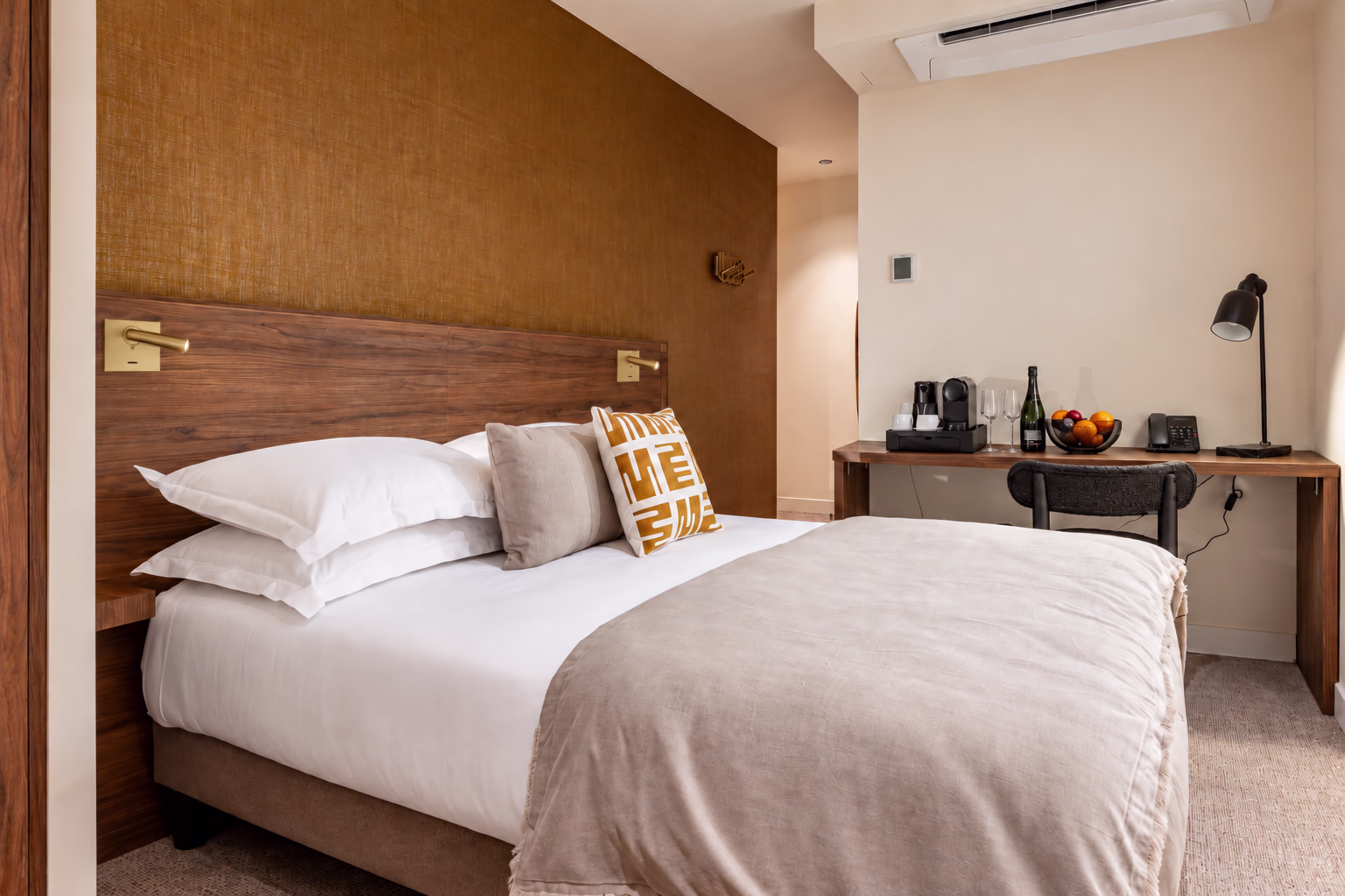 Double Room 1