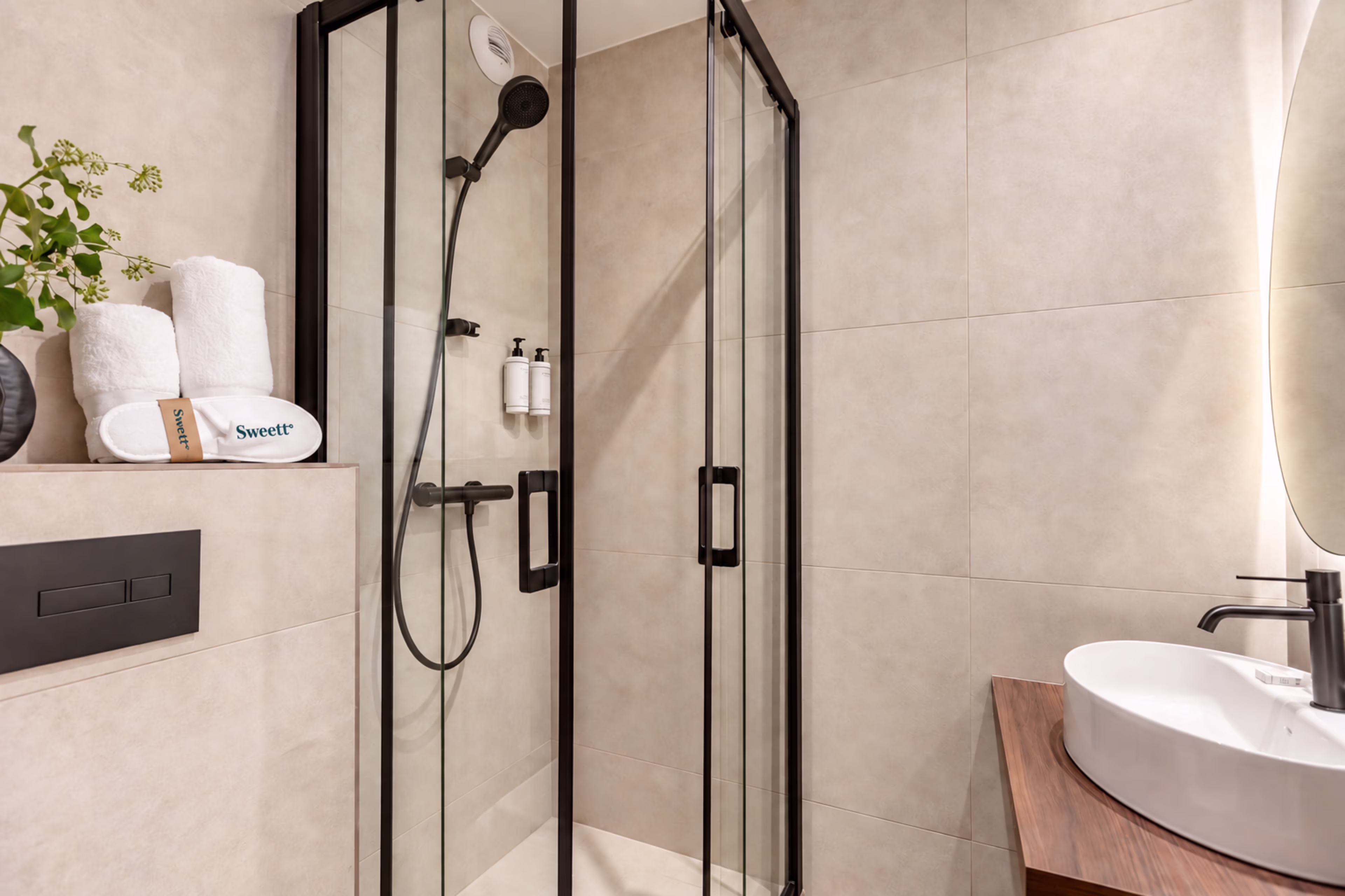 Double Room 3