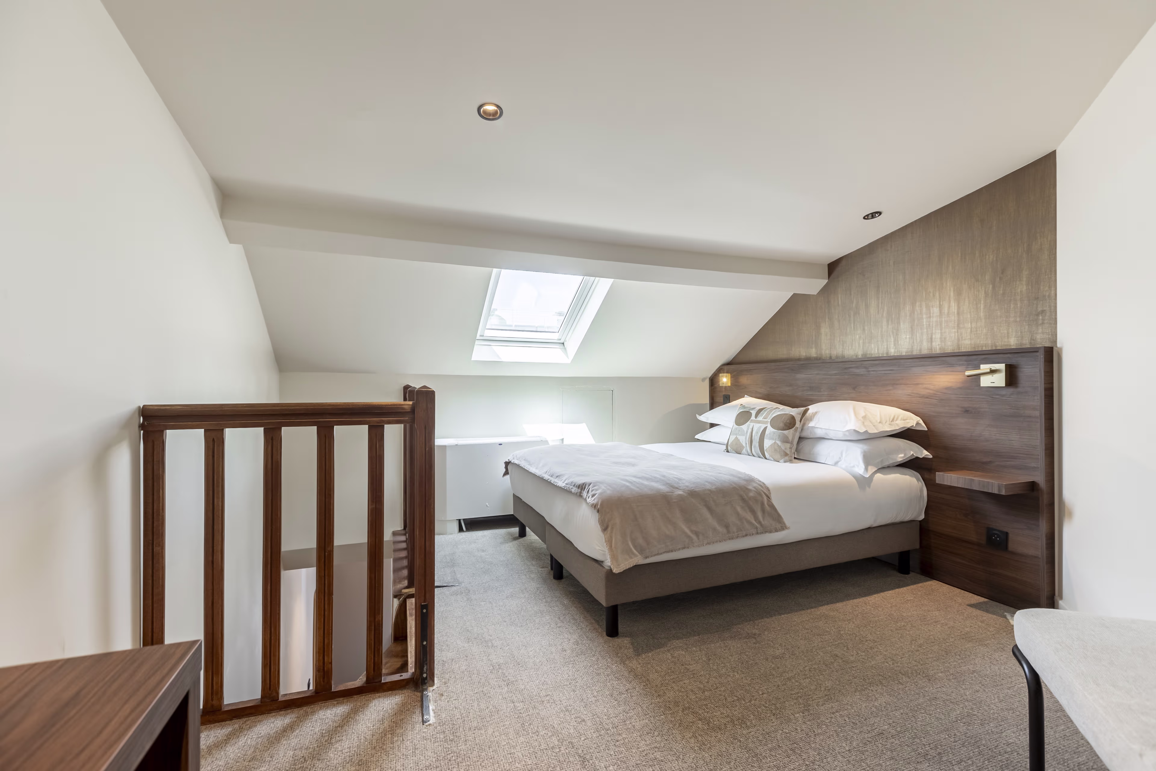 Deluxe Suite 3