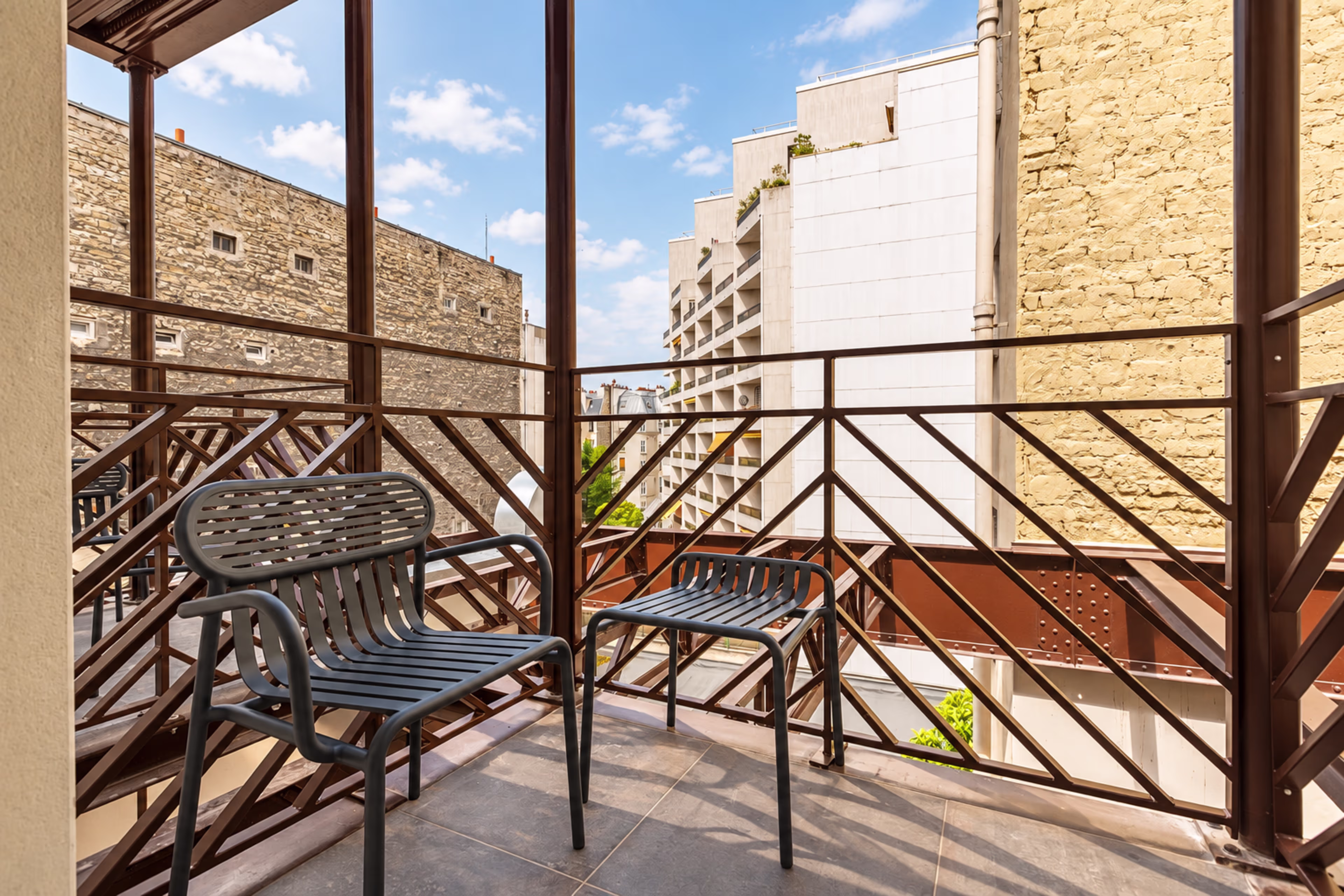 Junior Suite with Balcony 3