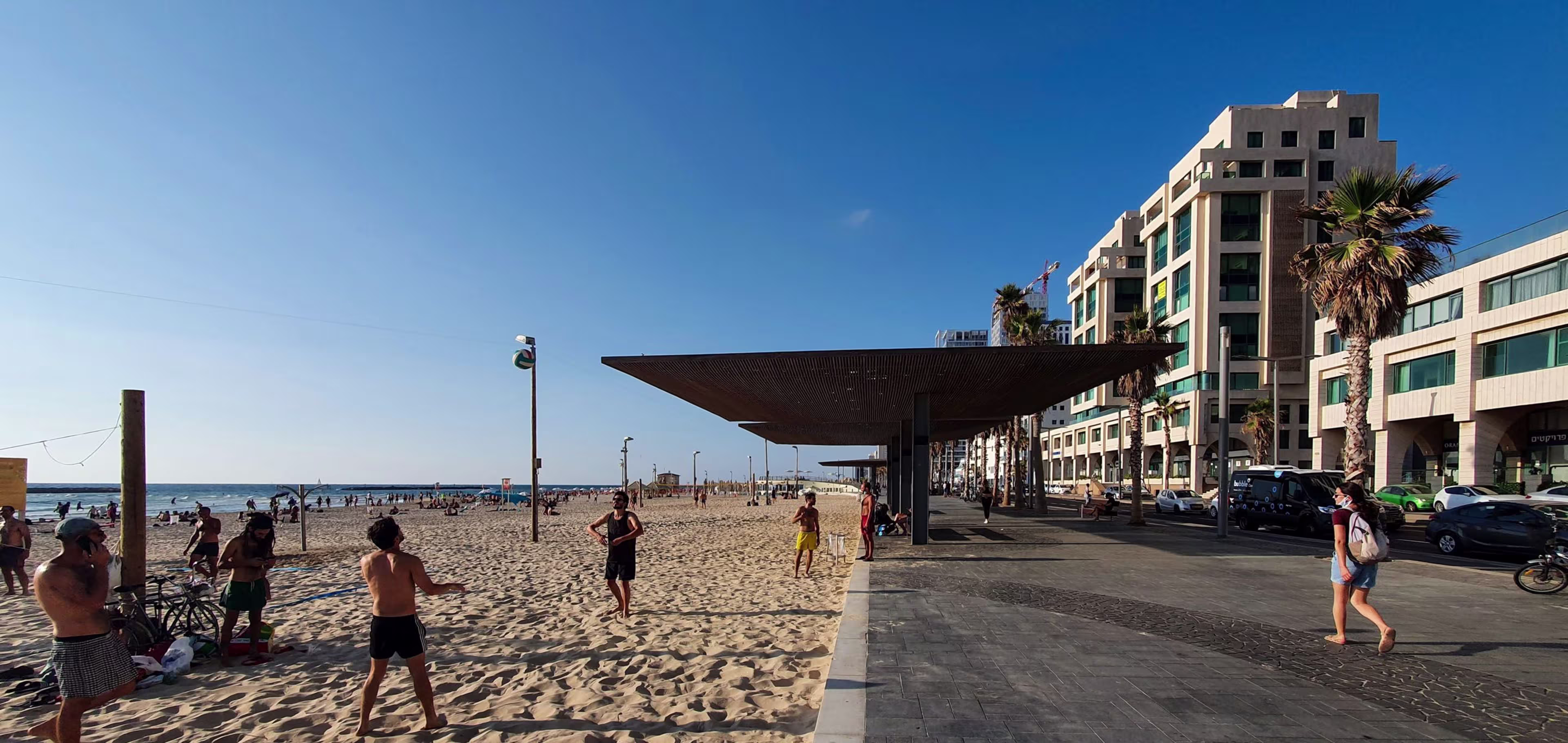 Central Beach Area 30