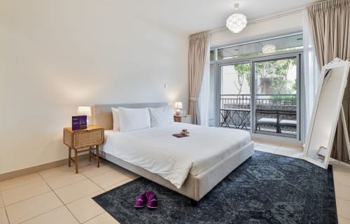 Dubai - Downtown Dubai - Luxury one bedroom Burj views Podium II