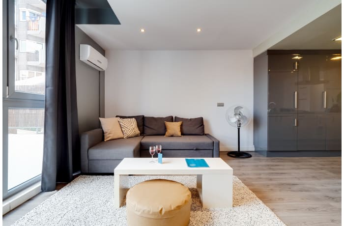 Apartment in Verdi II, Central Barcelona - 3